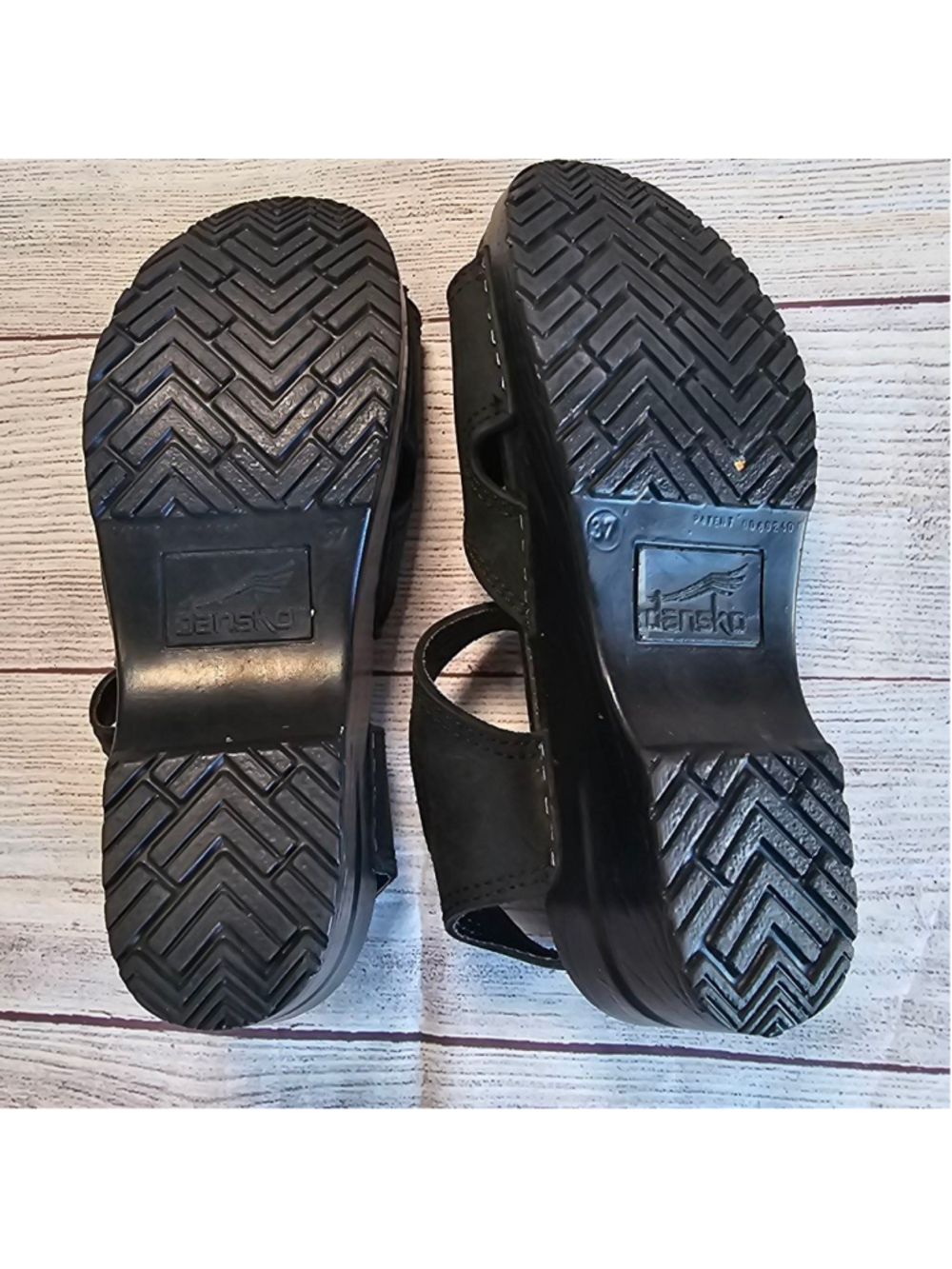 Dansko sz 37 black slip on sandal clogs - Picture 8 of 9